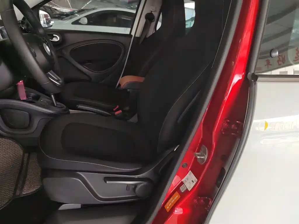 smart Forfour 2018 — фото 15