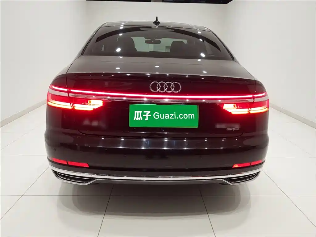 Audi A8 2019 — фото 6