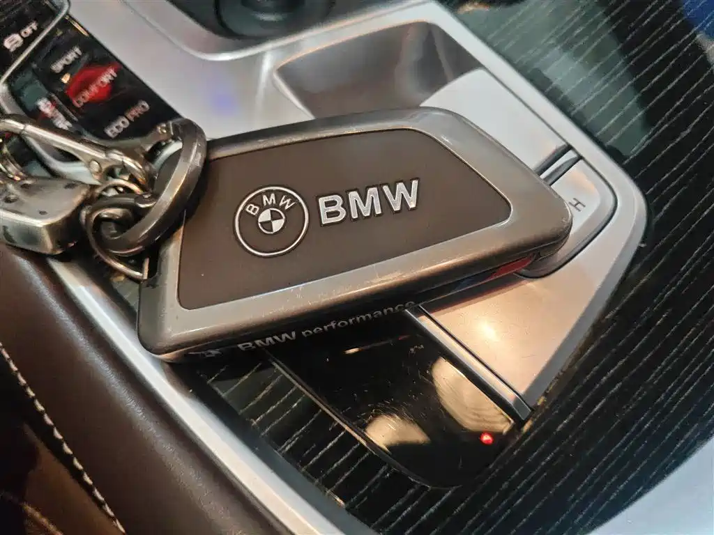 BMW 7 Series 2020 — фото 17