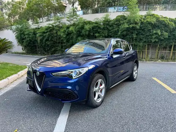 Alfa Romeo Stelvio 2019