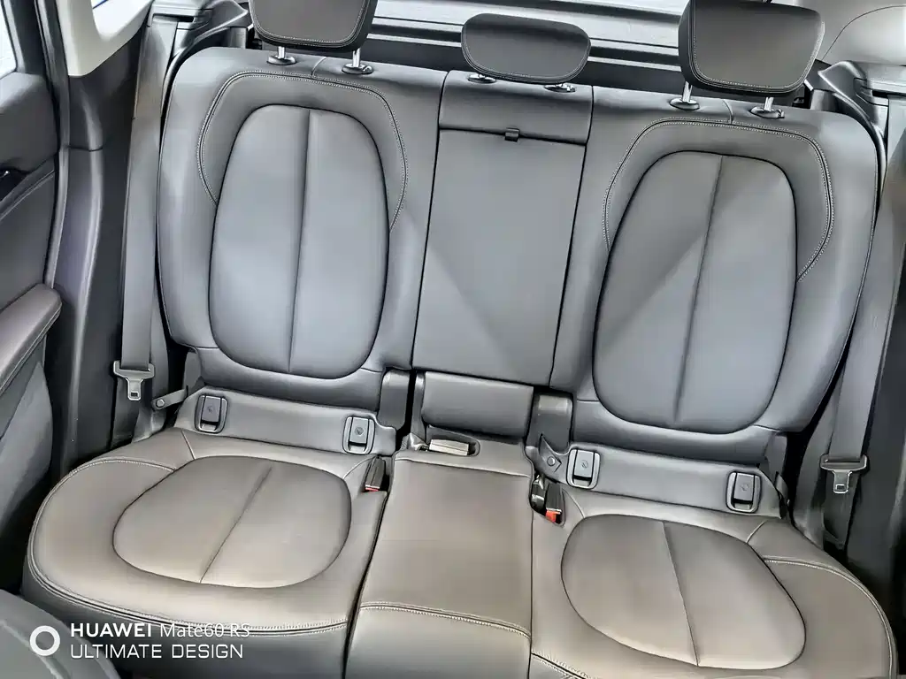 BMW X1 2021 — фото 11
