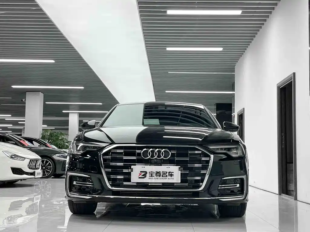 Audi A6L 2025 — фото 2
