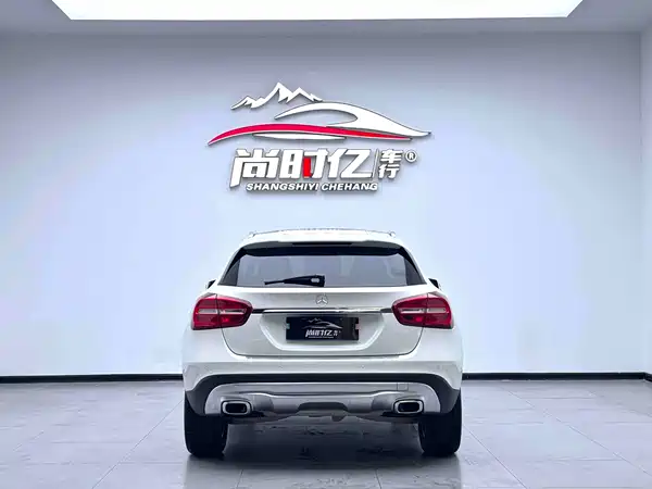Mercedes-Benz GLA 2017