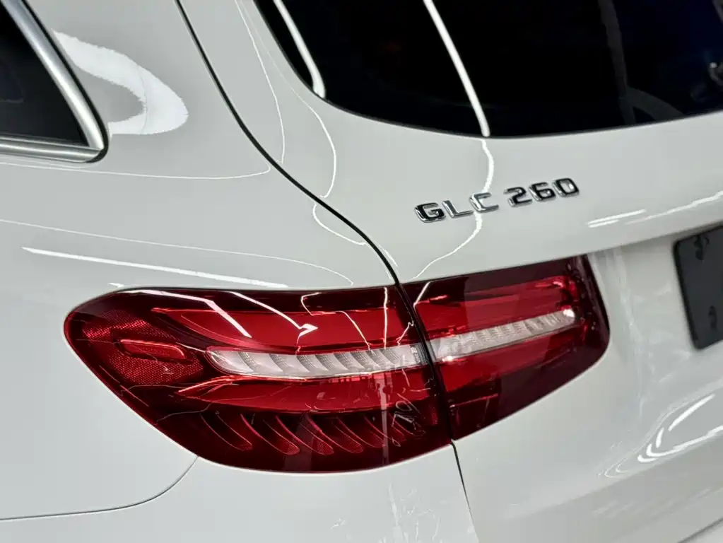 Mercedes-Benz GLC 2016 — фото 16