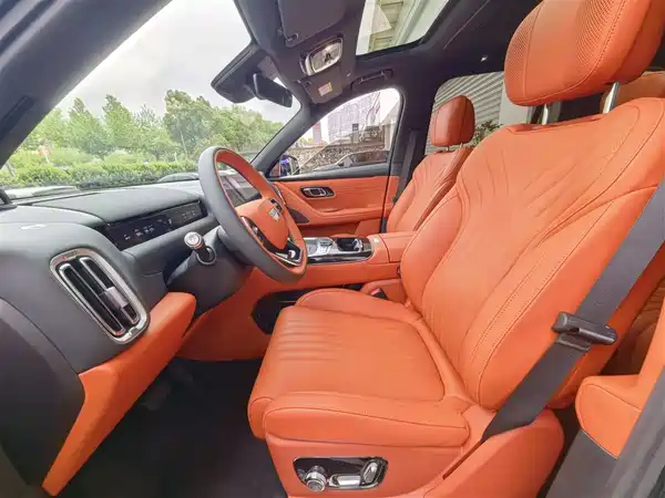 Geely Galaxy M9 2025