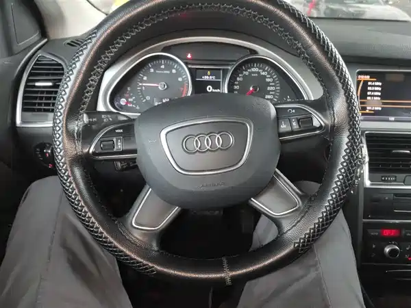 Audi Q7 2015