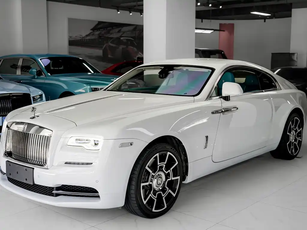 Rolls-Royce Phantom 2021 — фото 1