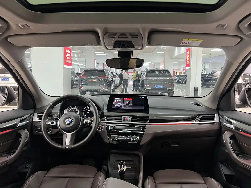 BMW X1 2021 — фото 5