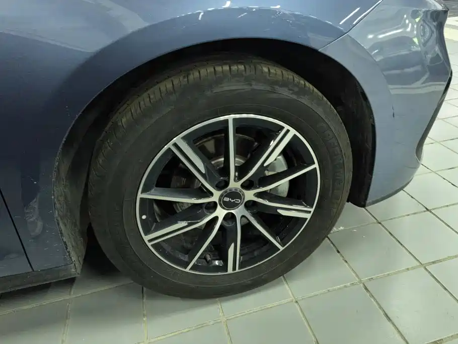 BYD Seal 06 2025