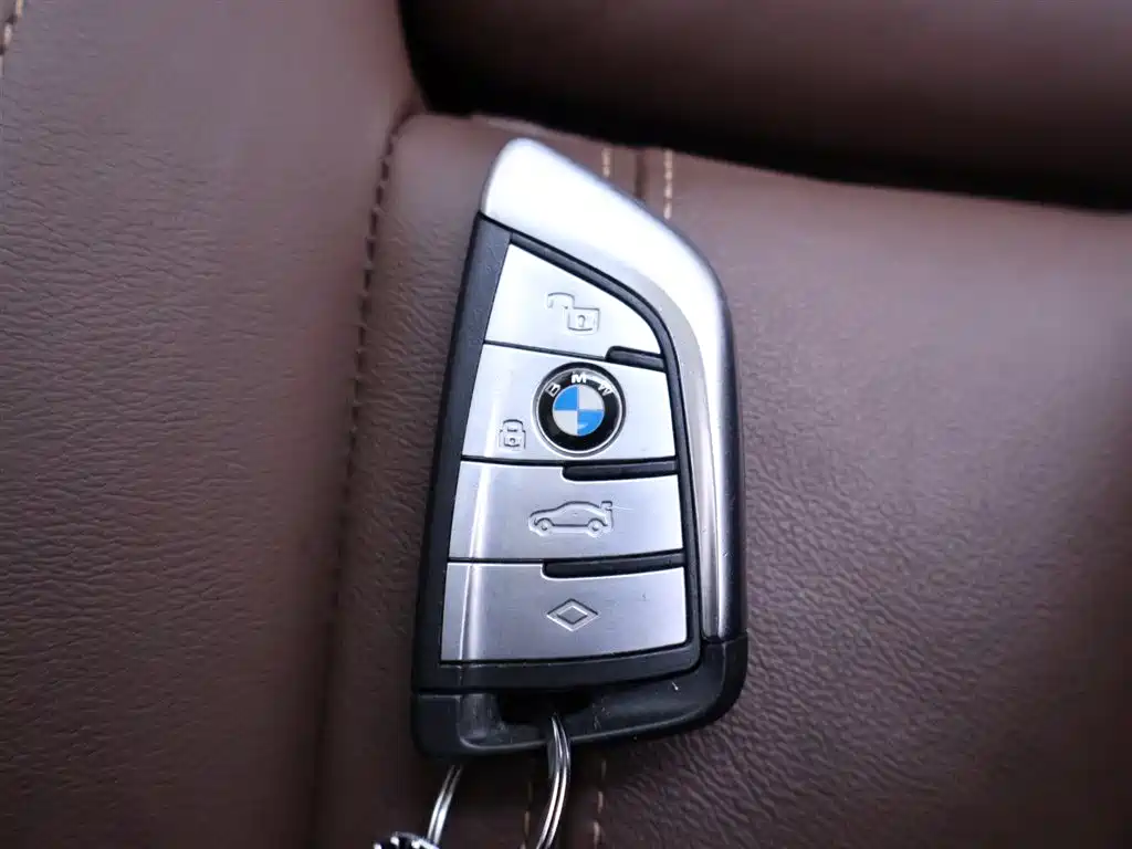 BMW X5 2021 — фото 25