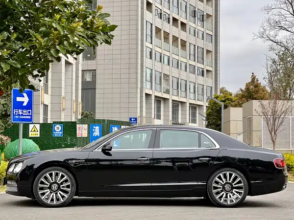 Bentley Flying Spur 2013