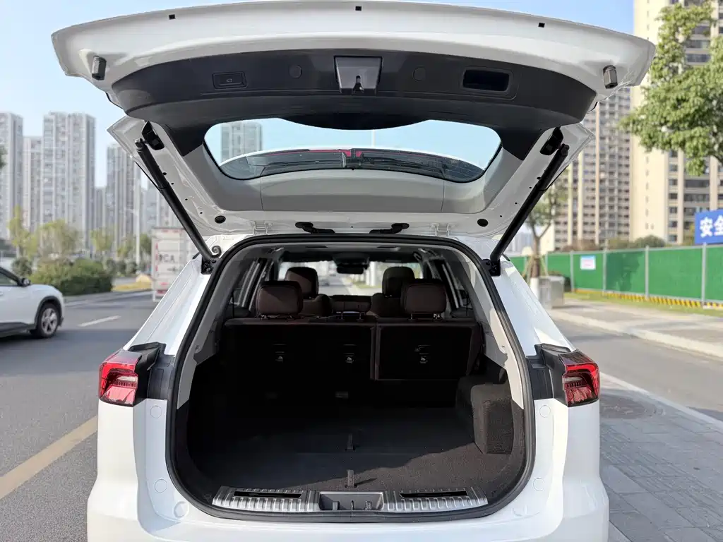 Chery Tiggo 8 PRO 2023 — фото 13