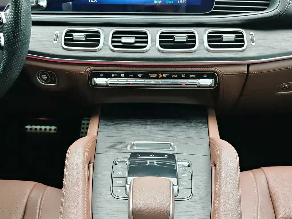 Mercedes-Benz GLS 2024 — фото 12