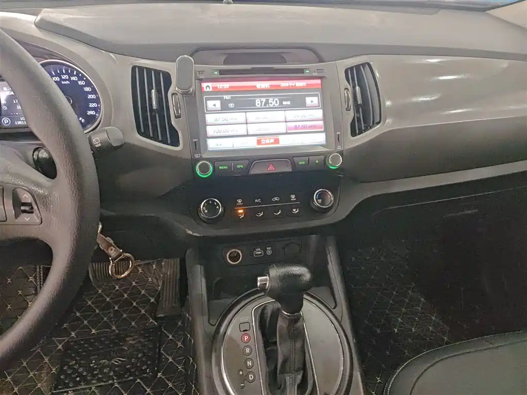 Kia Sportage 2015 — фото 13