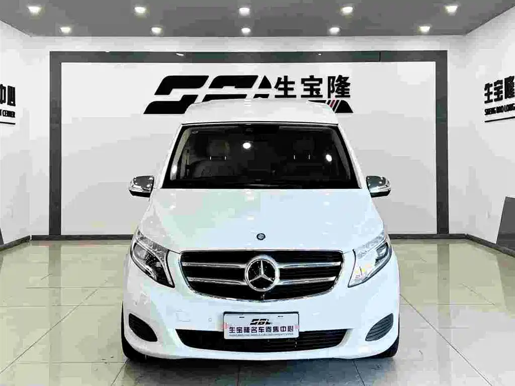 Mercedes-Benz V-Class 2020 — фото 2