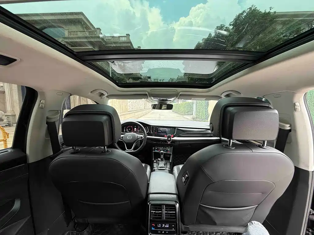Volkswagen Passat 2022