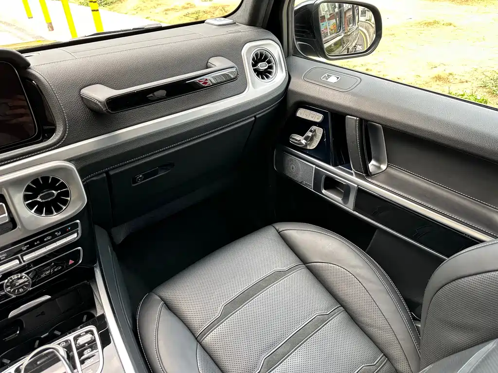 Mercedes-Benz G-Class AMG 2021 — фото 18