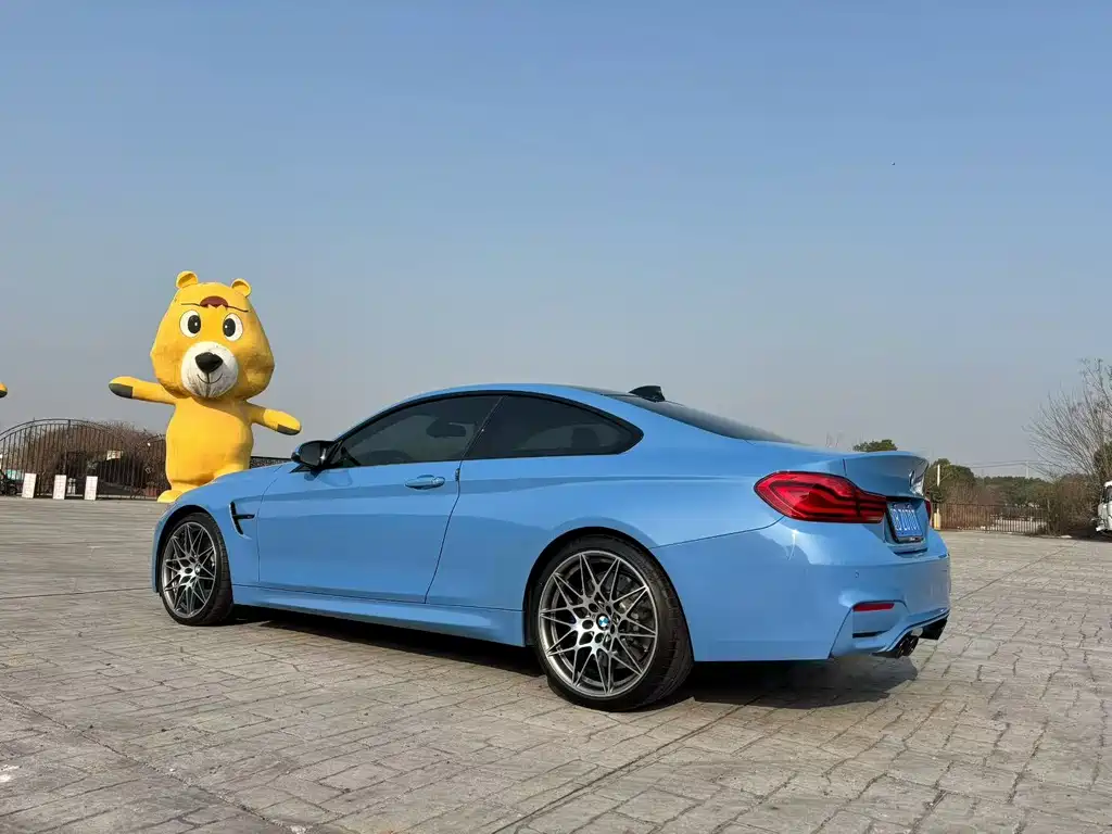 BMW M4 2018 — фото 4