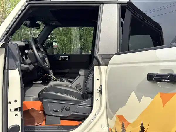 Ford Bronco 2024