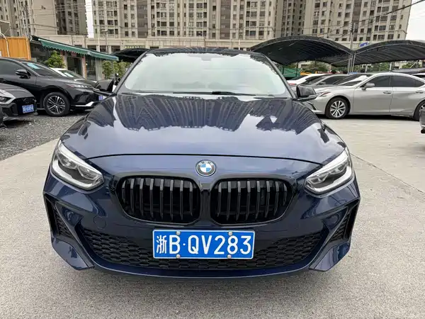 BMW 1 Series 2021