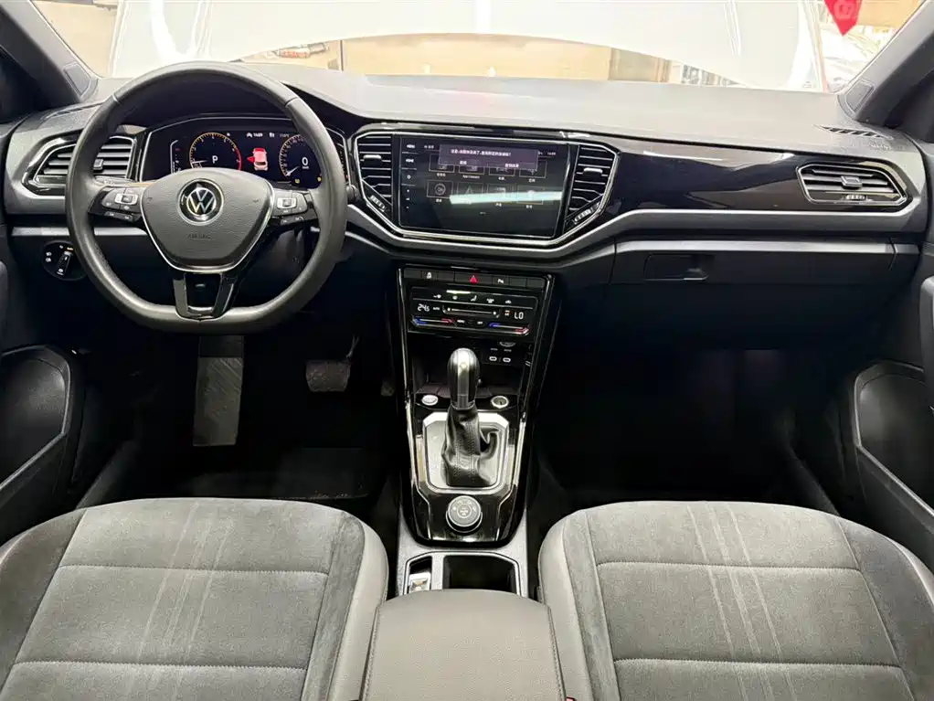 Volkswagen T-Roc 2021 — фото 20