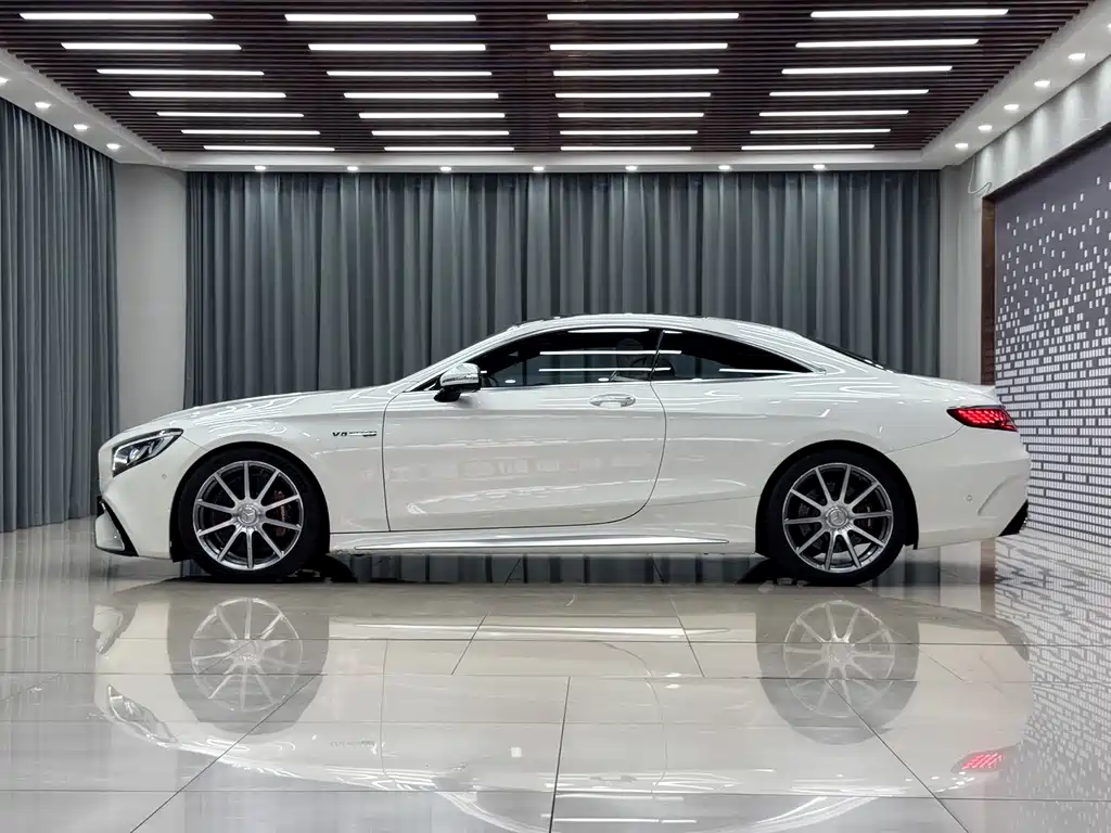 Mercedes-Benz S-Class AMG 2015 — фото 3