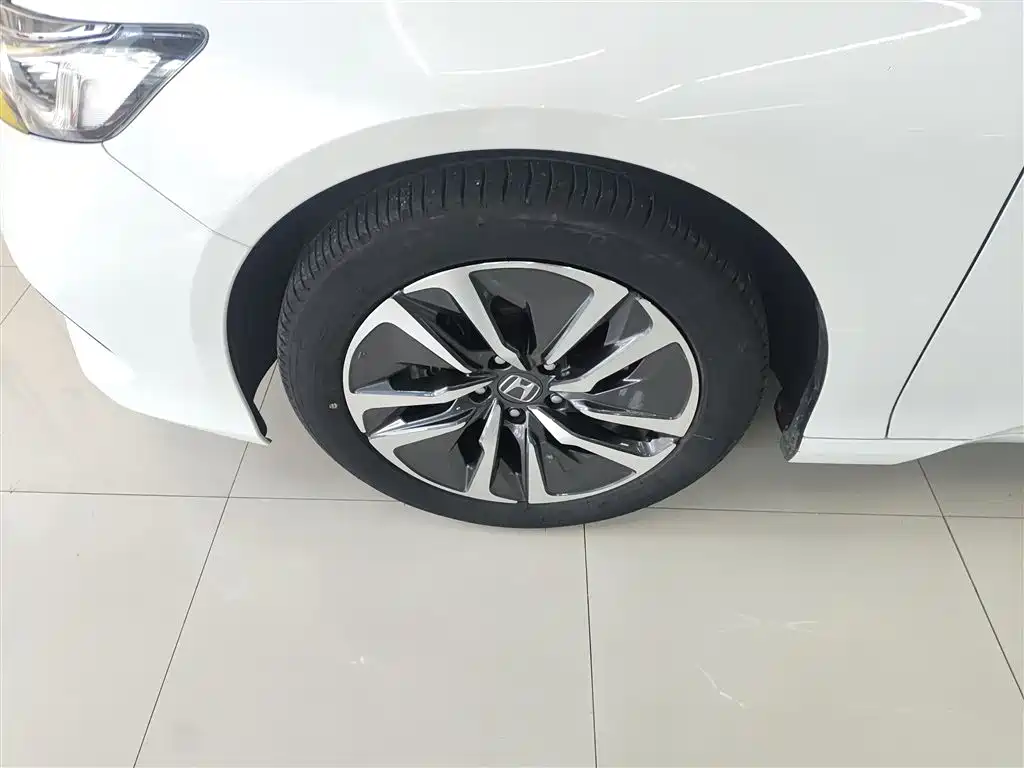 Honda Accord 2022 — фото 25