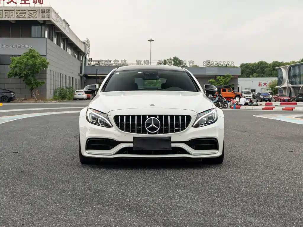 Mercedes-Benz C-Class AMG 2017 — фото 2