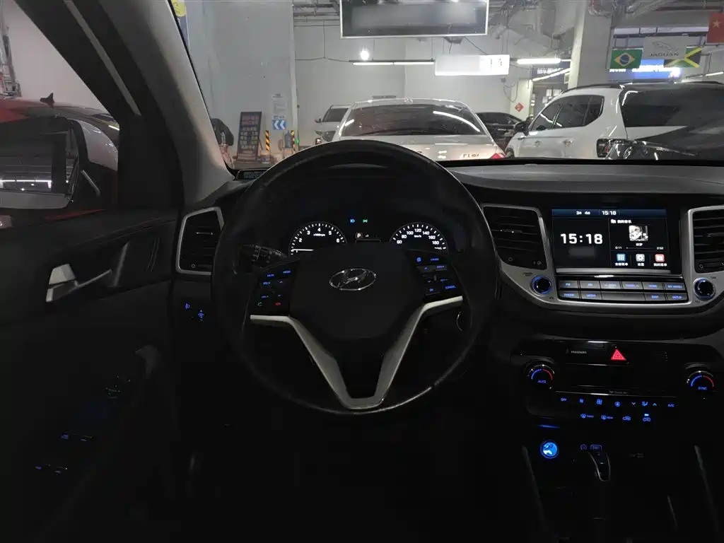 Hyundai Tucson 2017 — фото 7