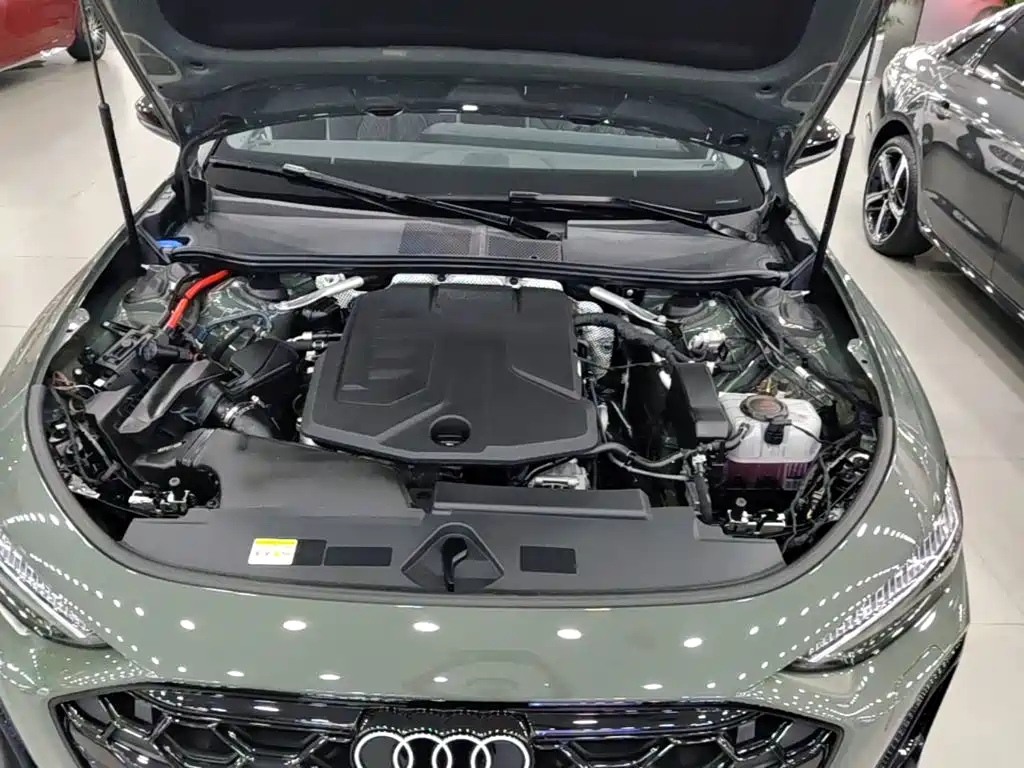 Audi A5L 2025 — фото 20
