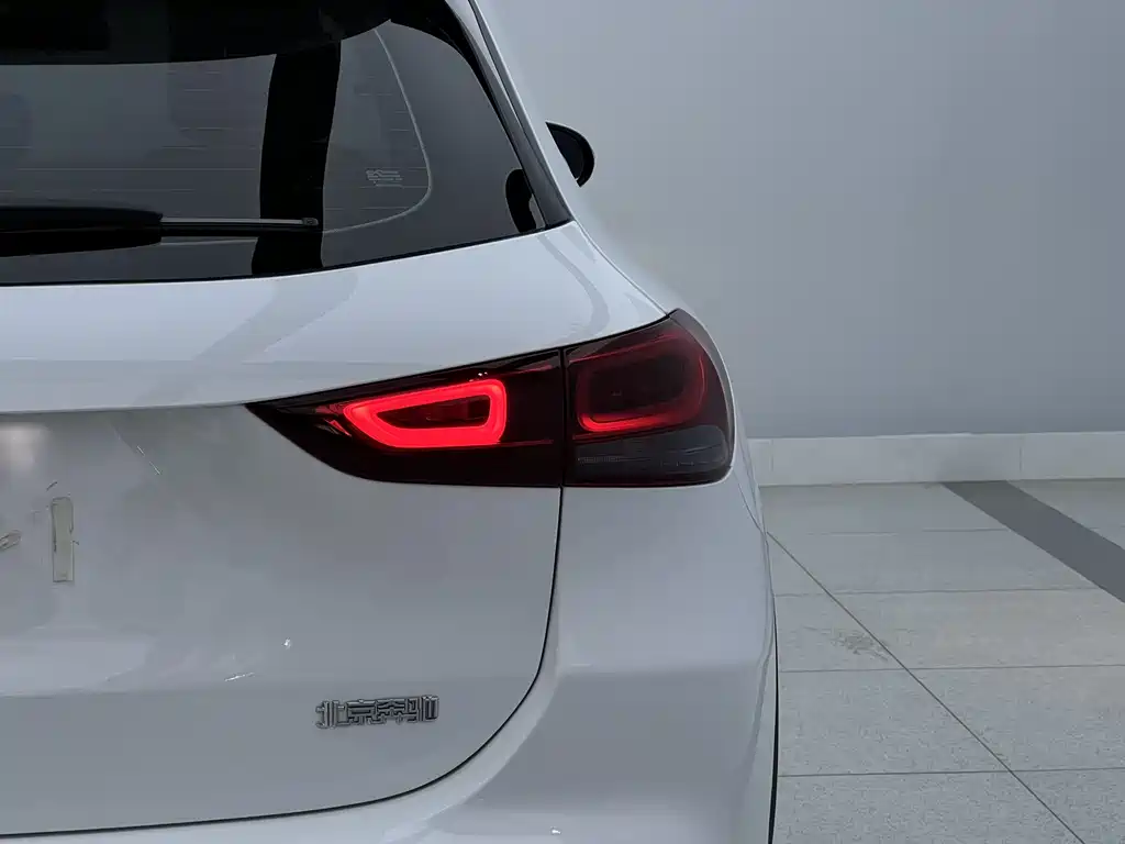 Mercedes-Benz GLA 2022 — фото 6