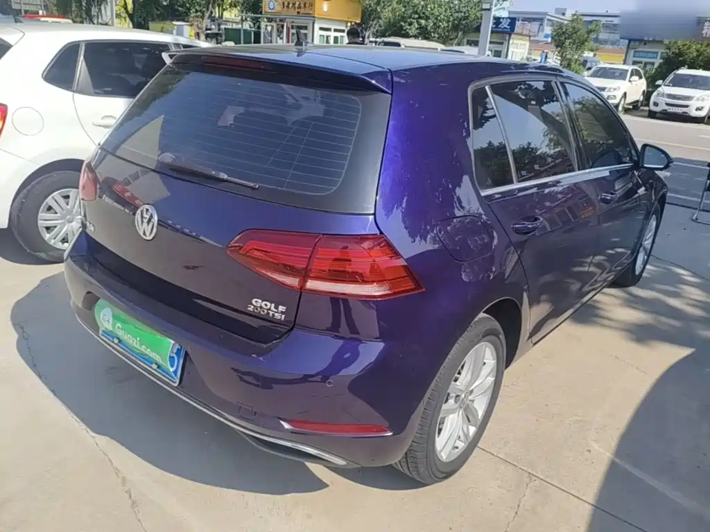 Volkswagen Golf 2020