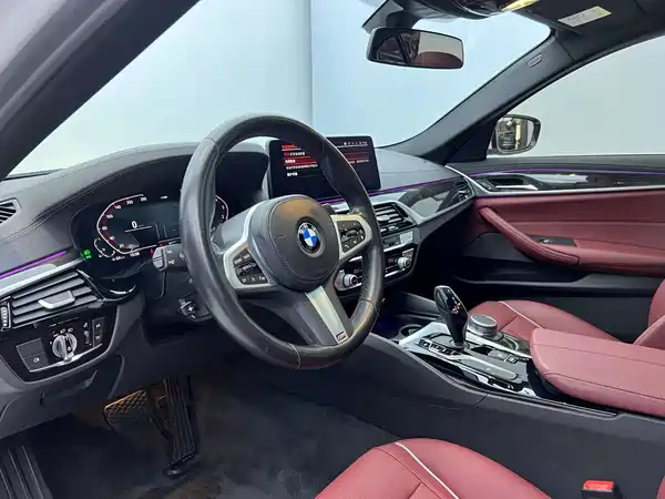 BMW 5 Series 2022
