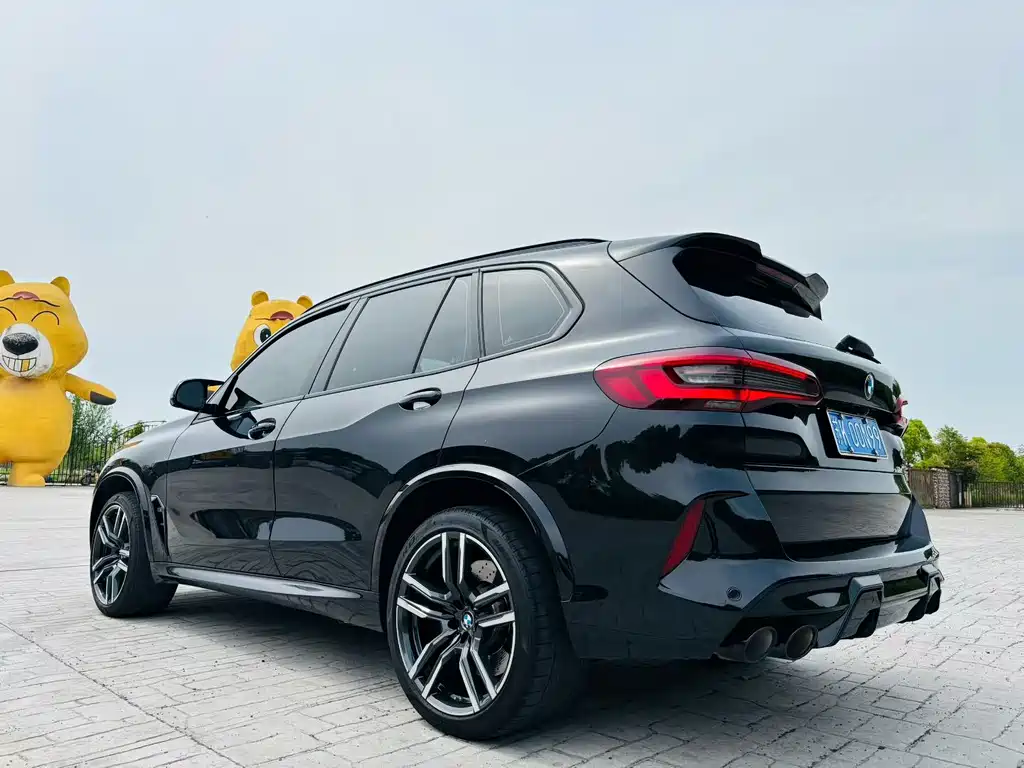 BMW X5 M 2022 — фото 4