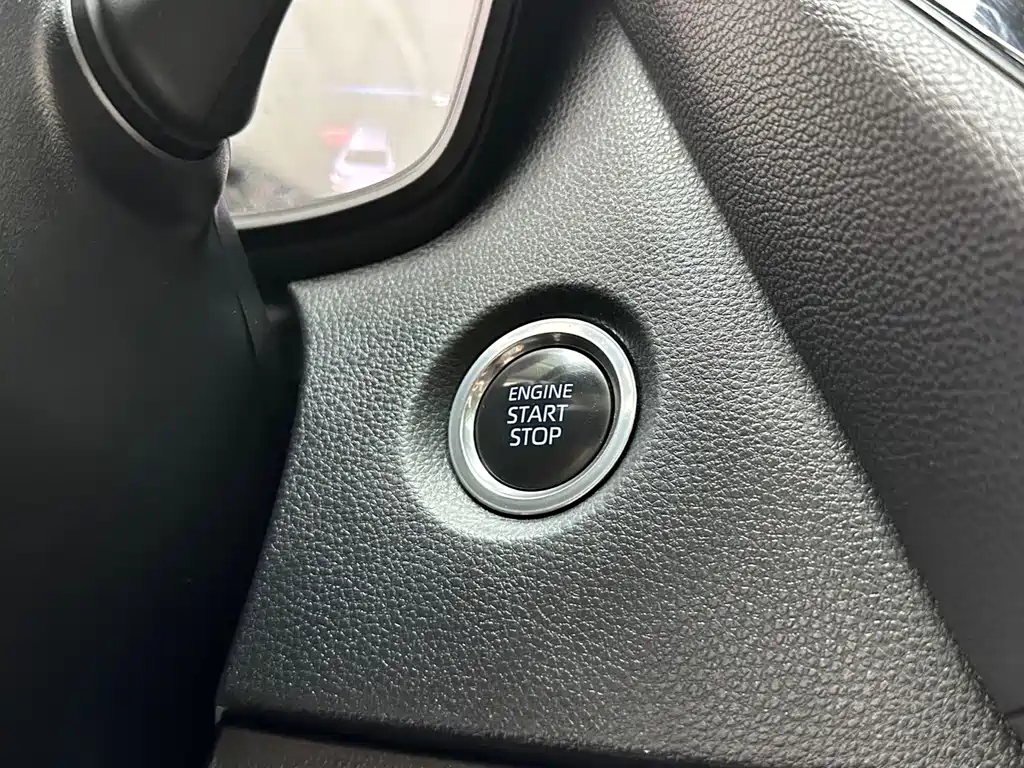 Toyota Corolla 2022 — фото 10