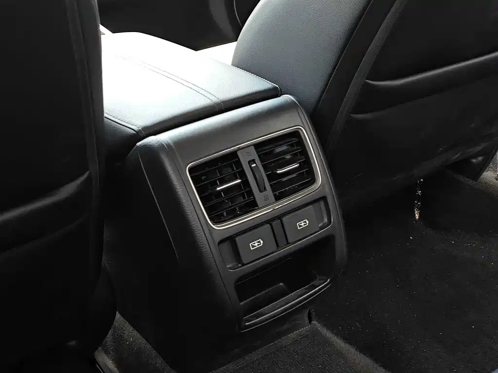Honda Accord 2022 — фото 14