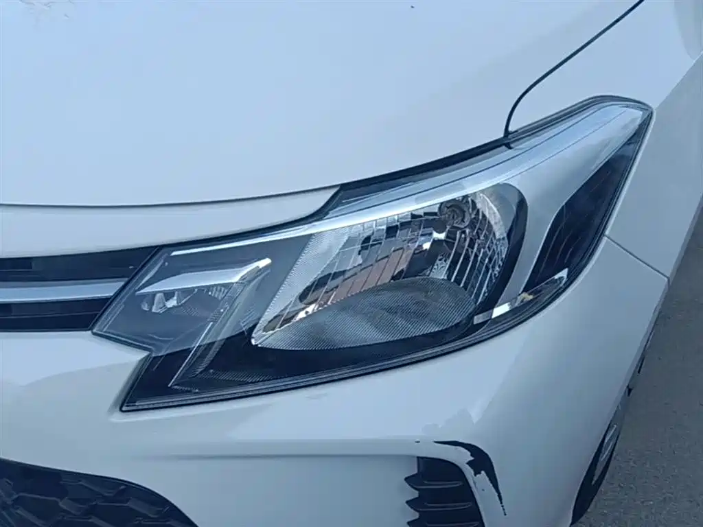 Toyota Vios FS 2022 — фото 24