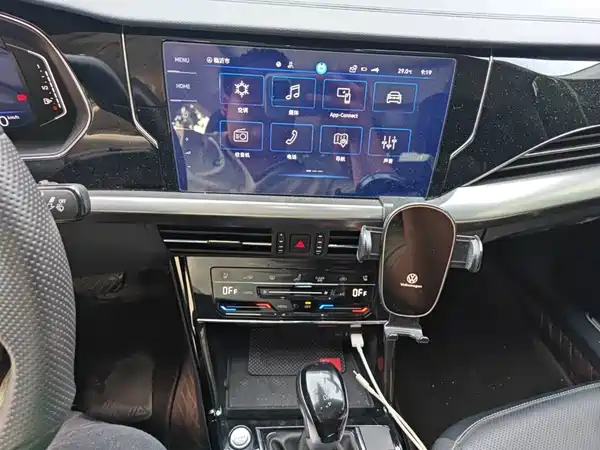 Volkswagen Passat 2024