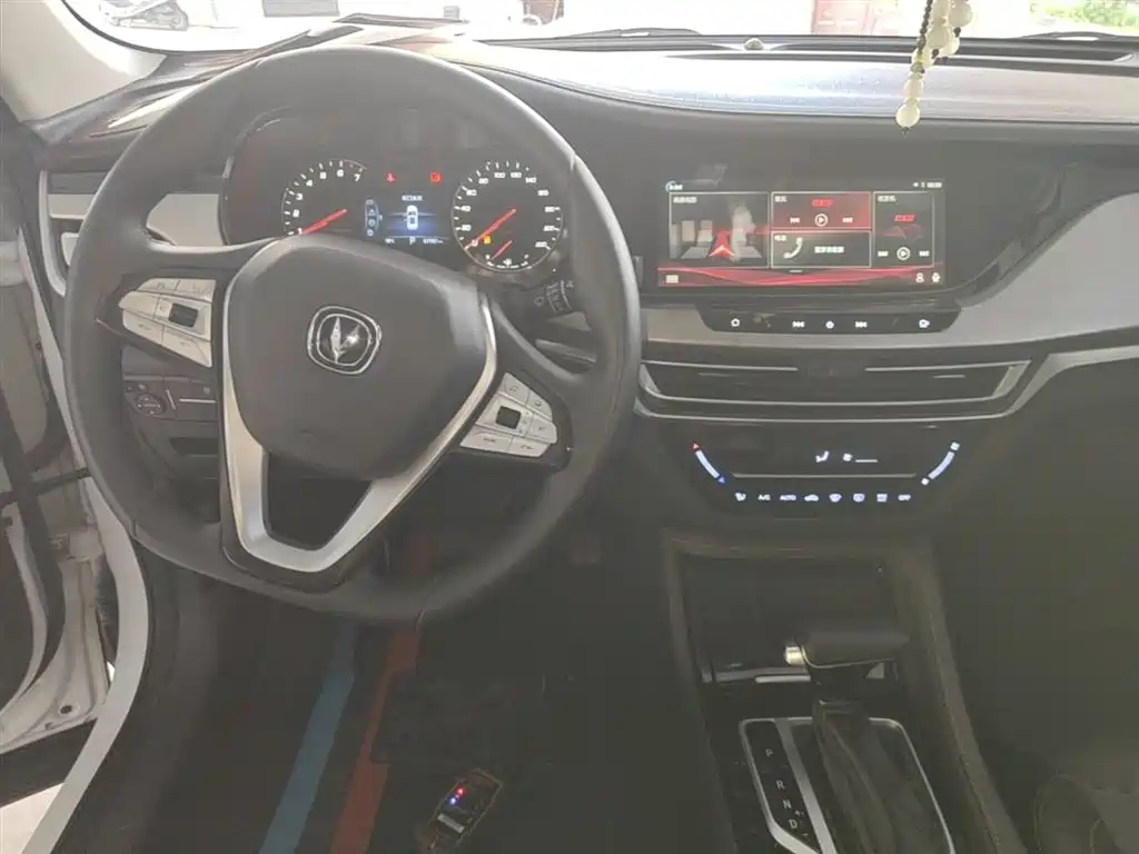 Changan CS35PLUS 2019 — фото 10
