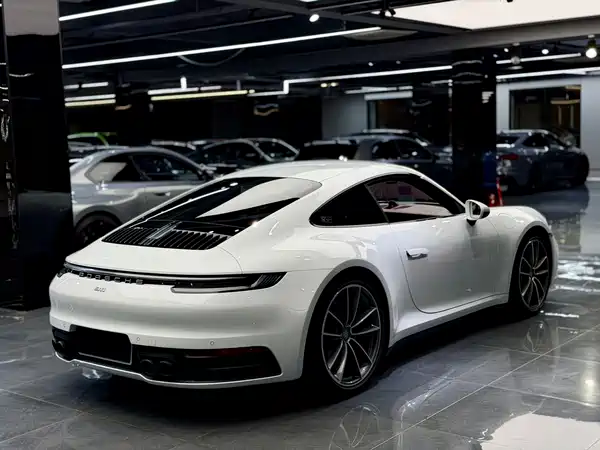 Porsche 911 2022
