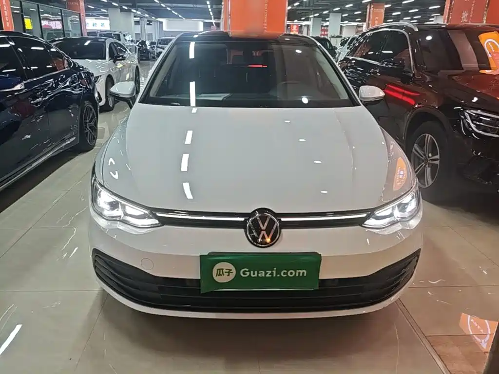 Volkswagen Golf 2022