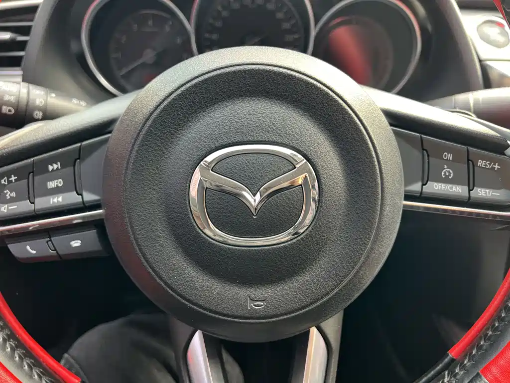 Mazda Atenza 2019 — фото 17