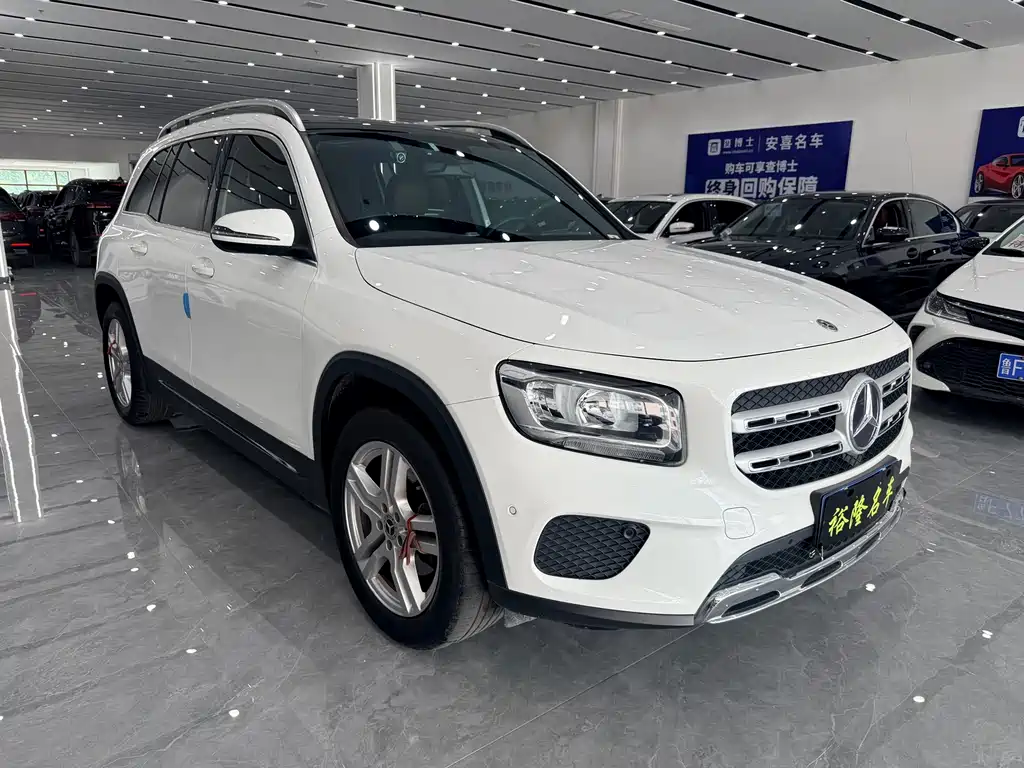 Mercedes-Benz GLB 2020