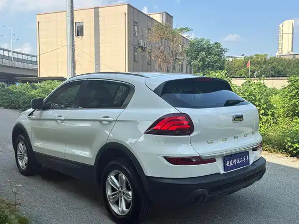 Qoros 5 2019