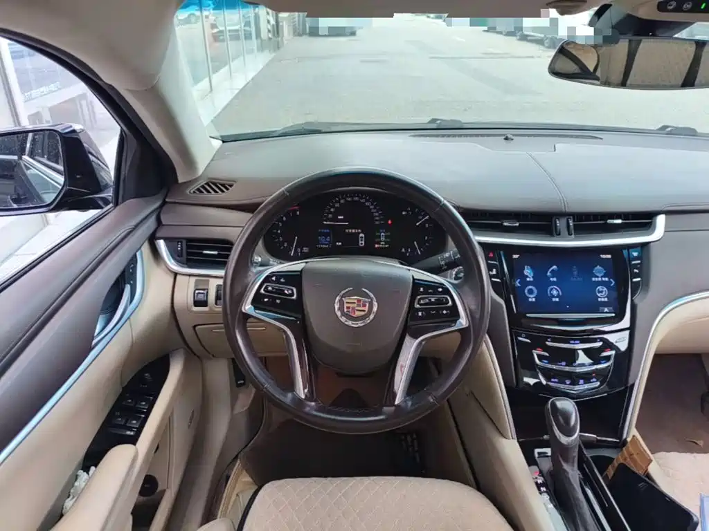 Cadillac XTS 2015 — фото 15