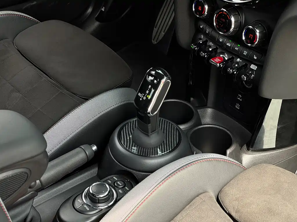 MINI JCW 2022 — фото 13