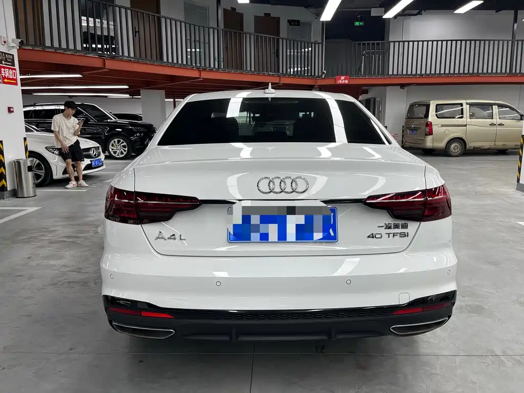 Audi A4L 2020 — фото 15