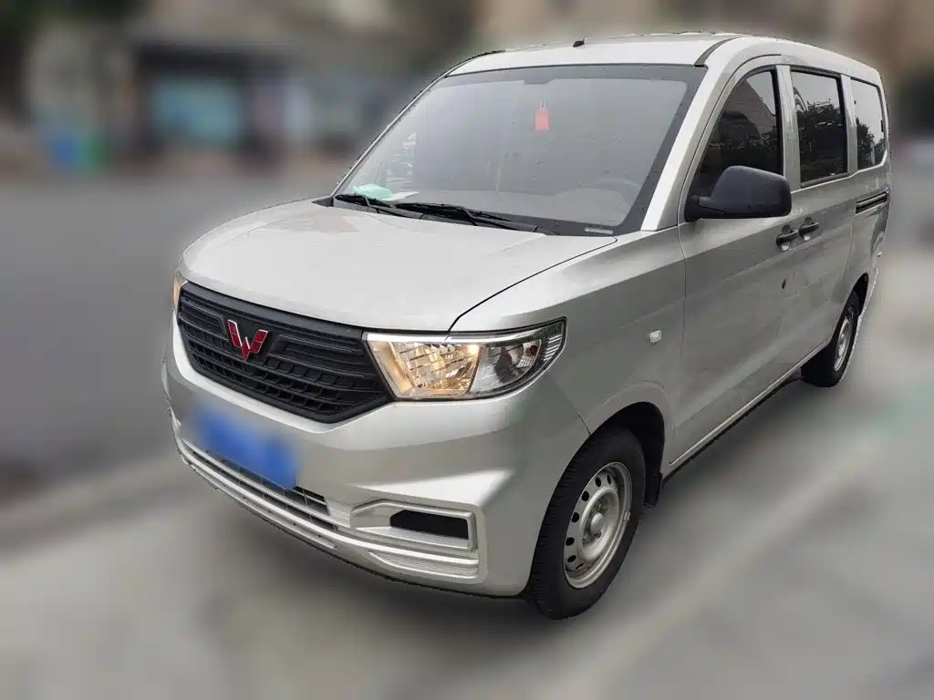 Wuling Hongguang V 2025