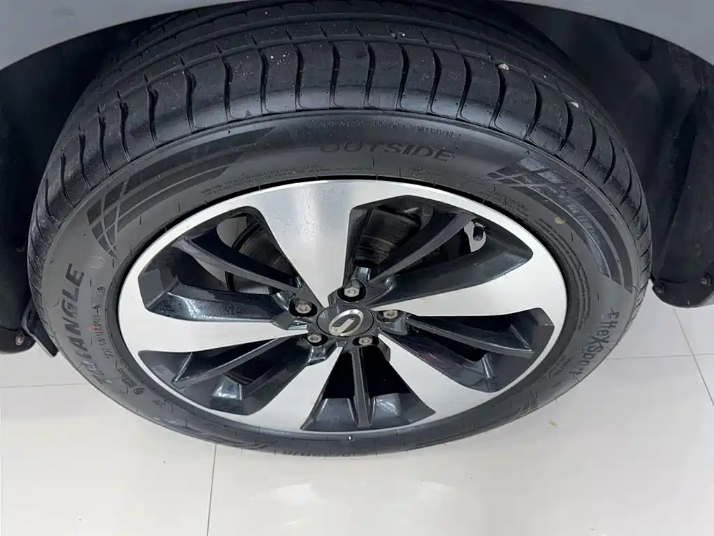 GAC Motor Trumpchi GS4 2019 — фото 15