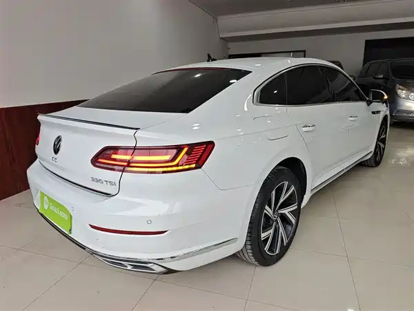 Volkswagen CC 2025